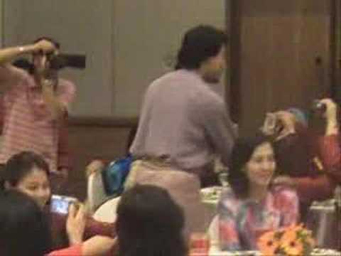 anuar zain - hanya milikmu [live]