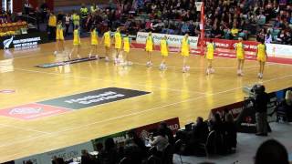 preview picture of video 'Netball, bit of Australian diamonds Warm up routine before Silver Ferns game 15 sept 2013'