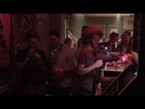 Uptown Hi-Fi ft lenni locks & rootsman - Rig Veda (Instruments Dub) @ dub uptown1 / geel (b) 131121