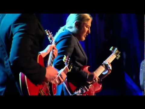 Derek Trucks, Joe Bonamassa guitar solos for Going Down