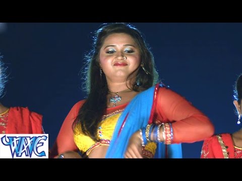 Duwara Pe Baje DJ झाके निचे — watch video