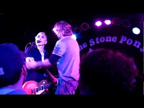 Thumbnail for Everclear - Band Intro/Led Zeppelin Karaoke LIVE at The Stone Pony, NJ by Everclear (band)