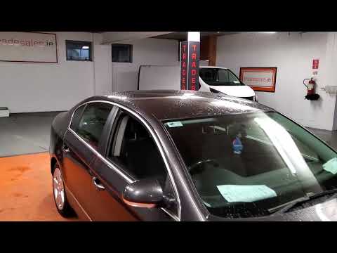 Volkswagen Passat 2010 - Image 2