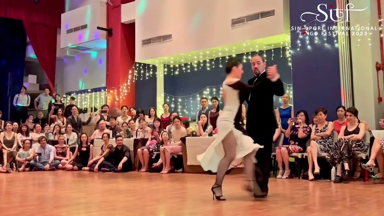 Daniel Nacucchio y Cristina Sosa 1st dance @7th SITF Singapore Int’l Tango Festival 5 - 8 Oct 2023