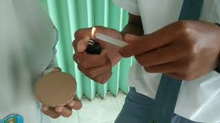 preview picture of video 'Toturial cara membuat kotak pensil dari botol bekas [ bhs inggris ]'