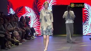 Download lagu Alleira Batik Fashion Show at Plaza Indonesia Fashion Week 2017 - Seq 2 mp3