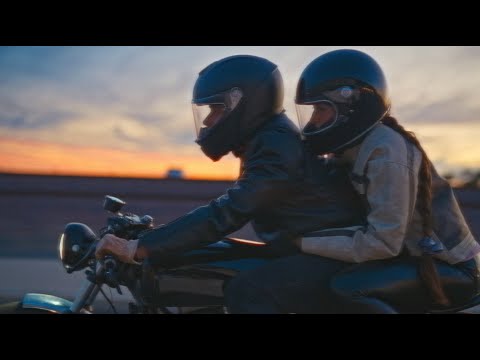 Deane - Keep Dancing To The Music (Official Music Video)