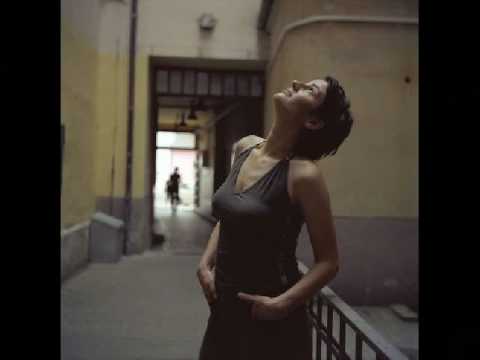 Radůza: Plachta  (Parus) Парус! Порвали парус!