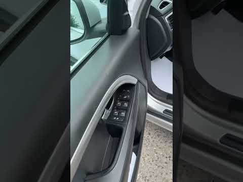 фото volvo v70 iii 0