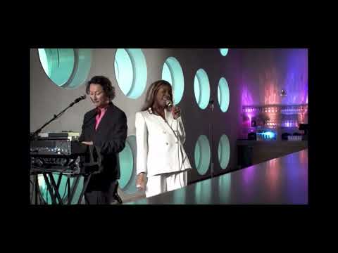 Charlotte Adigéry and Bolis Pupul - Haha (live Le Guess Who version)