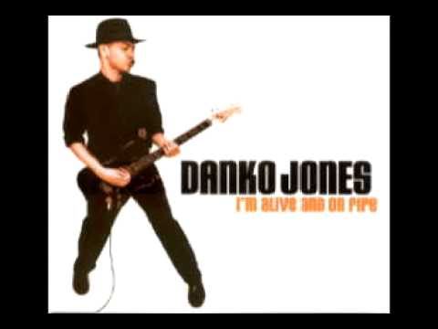 Videoclip de My Love Is Bold — Danko Jones