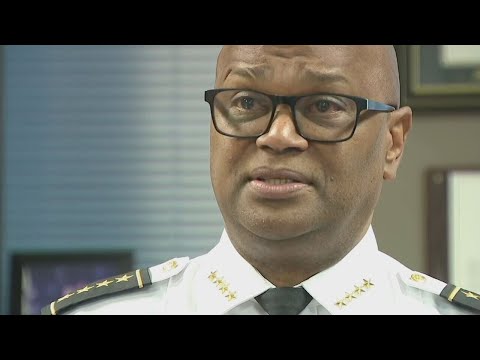 Ex-police chief being paid to testify in lawsuits. Attorney calls it a conflict | WSB-TV