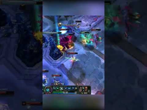 kiting Kalista #leagueoflegends #lol #lolclips #shorts #kalista #triplekill #outplayed