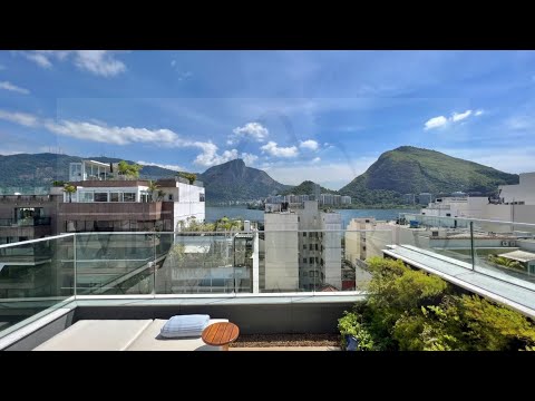 W04.846 - Cobertura triplex com vista para o Corcovado em Ipanema