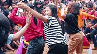 Download lagu Arjuna - turi turi putih gadis cantik kesambet mendem || jaranan lampung arjuna wonodadi terbaru mp3