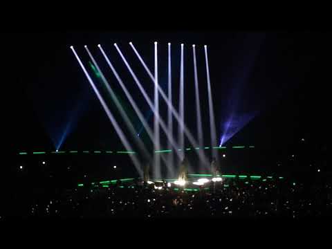 Outro: Tear | BTS Concert London 2018