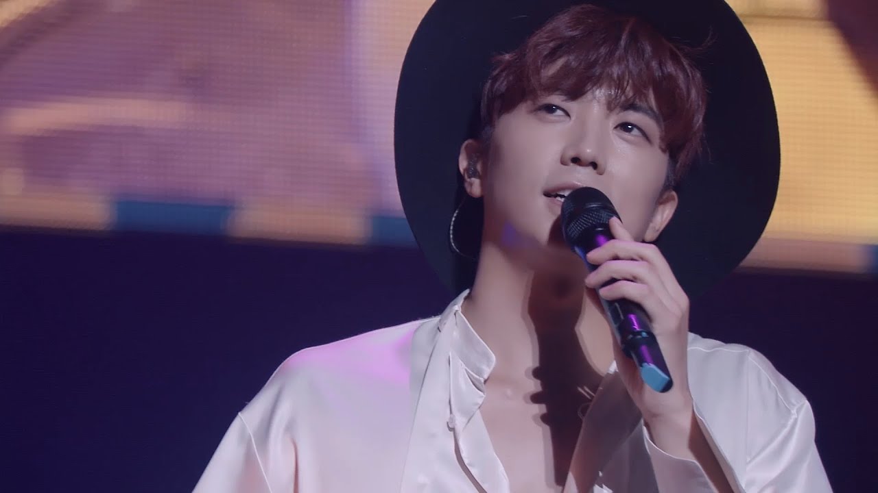 WOOYOUNG (From 2PM) 「Chill OUT」 Live ver. thumnail