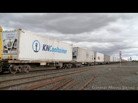7902V Mildura Container Train With  G525  G539  BL27 At Gheringhap (16/5/2025) - PoathTV Railways