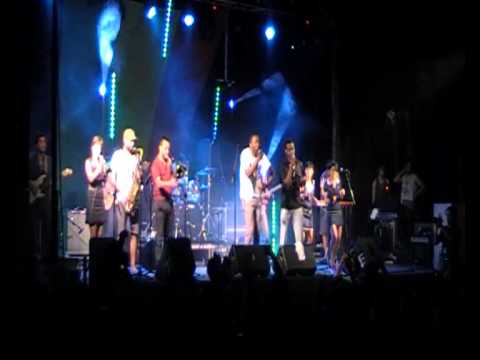 THE KINKY COO COO'S feat. GREG LEE & ALEX DESERT "earthquake fire" Nowa reggae