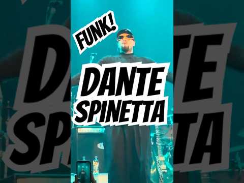 A PURO FUNK! @DanteSpinettaok tocando en el Centro Cultural San Isidro