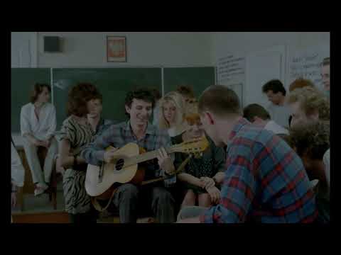 Gallia est omnis divisa in partes tres - piosenka z filmu "Ostatni dzwonek"