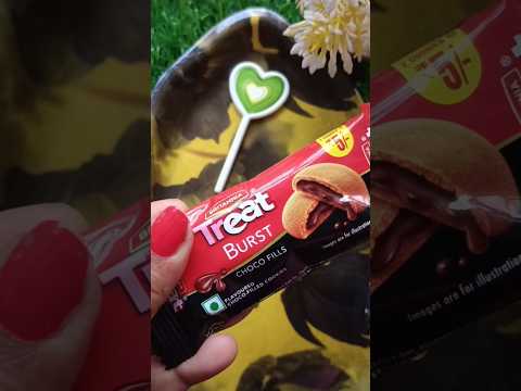 5 rupee Britannia Treat Burst Choco fills cookies #yummy #tasty #ytshorts