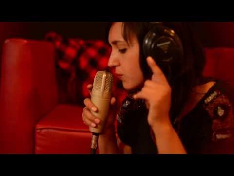 DANIA NEKO .- VENDAVAL (Video 720 Hd)