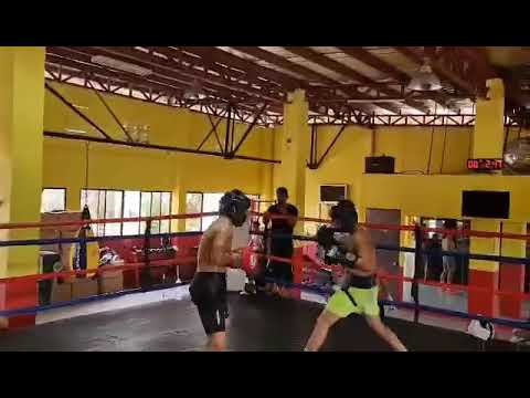 Lorenz ladrada vs ardin Diale round 3