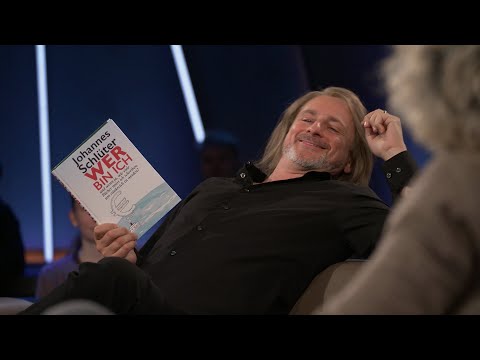 Johannes Schlüter ist Dozent für Halbwissen | extra 3