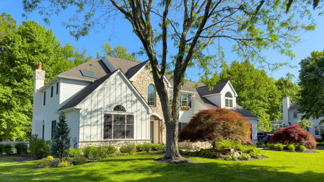 #stuccoremediation Beautiful stucco remediation, to siding, stucco and thin veneer stone install
