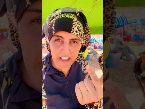 الأم المغربية في البحر 🧐🧐مدربش ليا ولدي 😂😂😂😂