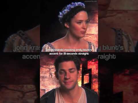 John Krasinski mocking Emily Blunt 🤣🤣🤣