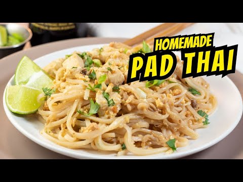 The BEST Pad Thai Recipe (Easy Restaurant Style!)