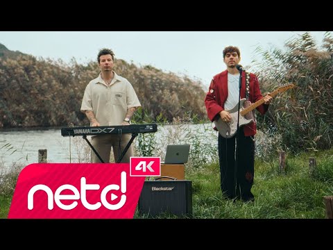 Emrah Karaduman & Mavi Gri - O Değil Ki