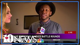 Chris Blue performs in Voice battle rounds