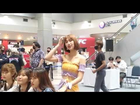 JaJah The Glass Girl ( Trainee ) @ Idol Exchange Pre-Sale Ticket - MBK【4K】