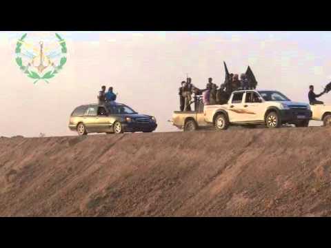 استعراض عسكري للفرقة الثالثة مشاة في دير الزور