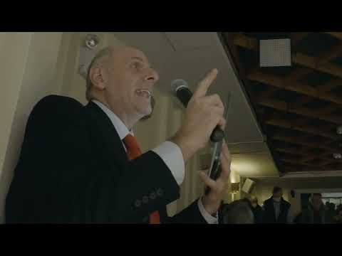 Casa Italiana Holiday Party 2022 e exibição de I Promessi Sposi (1922)