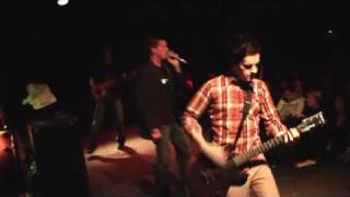 Taproot: &quot;Stay Away&quot; @ Peabody&#39;s