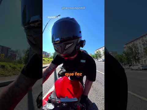 Esse motoca passou pelo maior susto da sua vida 😮😱