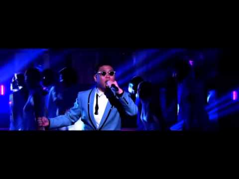 PSY performs Gangnam Style on The Jonathan Ross Show (UK)