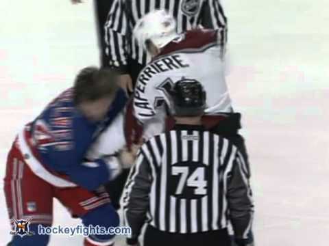 Ian Laperriere vs Ryan Hollweg
