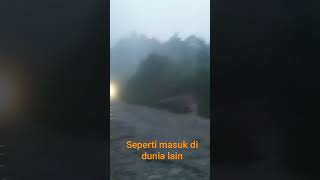 Download lagu seperti masuk di dunia lain mp3
