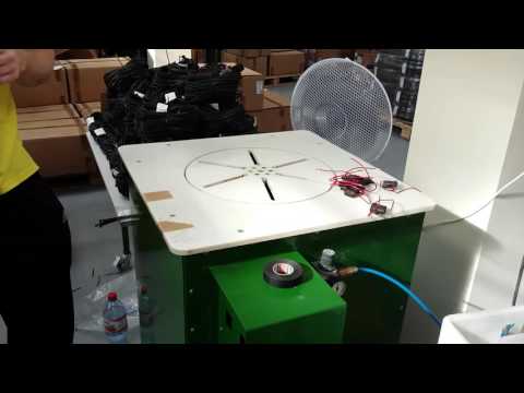 Tokart - film z pracy zwijarki do wiązek elektrycznych