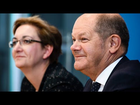 Scholz runs for SPD chairmanship with Klara Geywitz