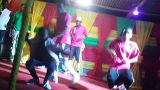Dancegod Lloyd stage performance @Dansoman