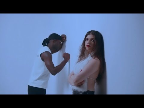 Stephanie Ghaida – Show Me More (Official Viral Video)