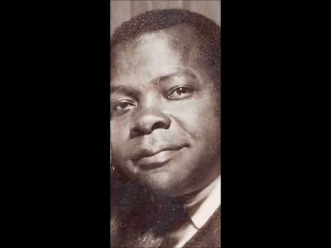 l' Orchestre des Casernes DESSALINES - Ozanana (Haiti 1953)