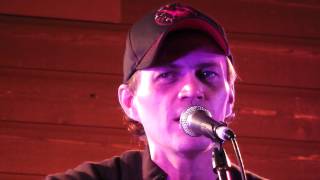 Chris Cummings - The Kind of Heart That Breaks