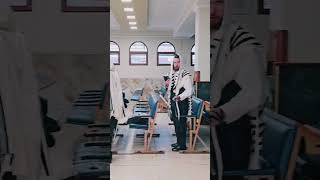 ראש חודש אייר באומן: הלל בהיכל ציון רבינו הקדוש